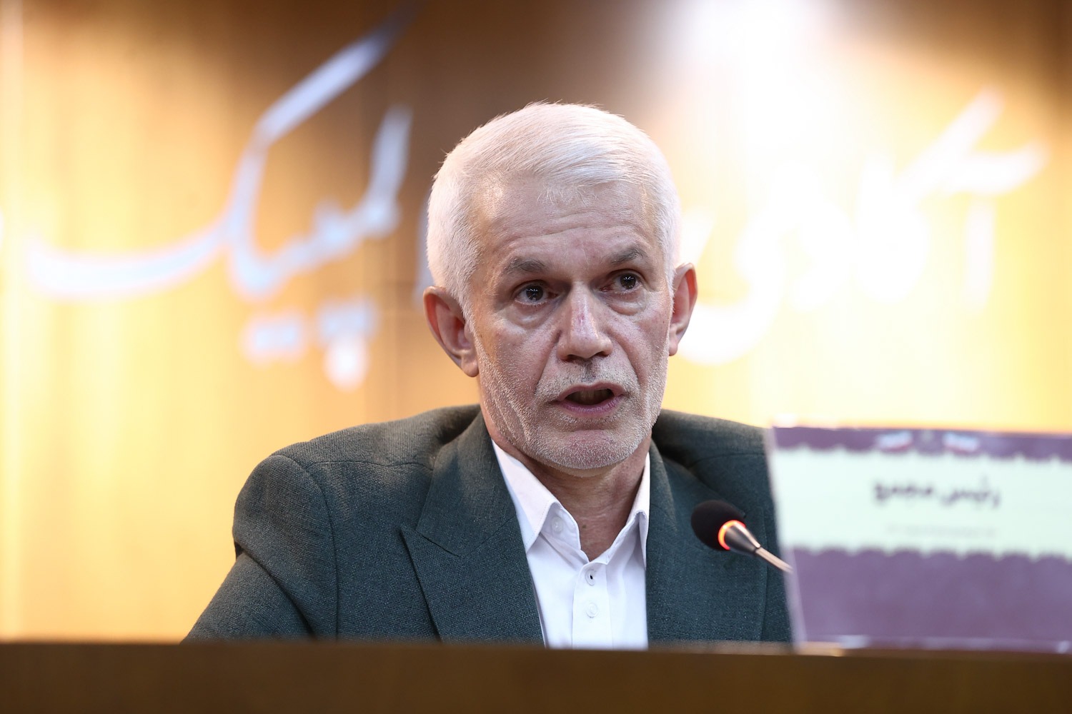 اسبقیان: روئینگ توان انجام کارهای بزرگ در عرصه جهانی را دارد