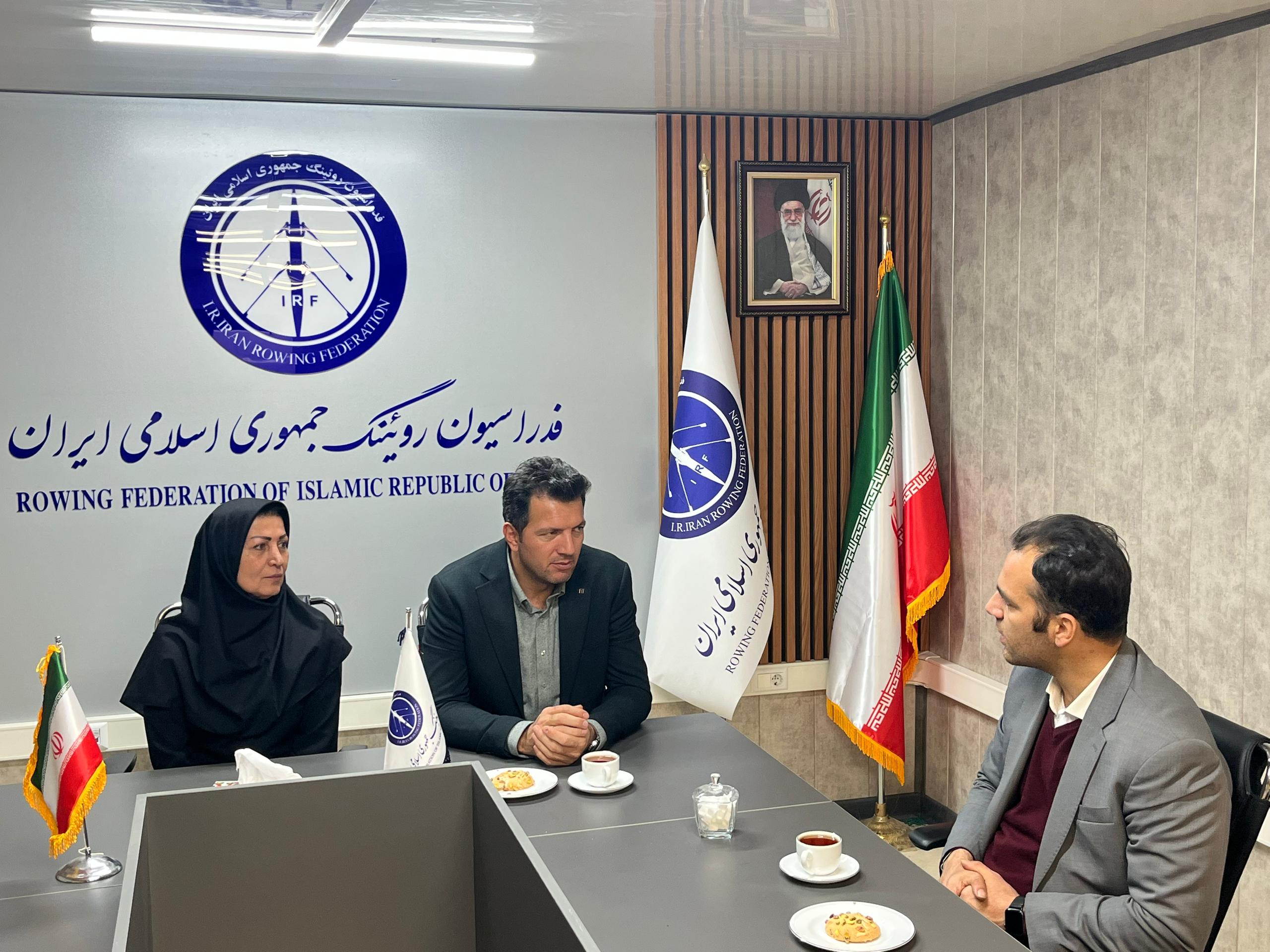 دیدار رییس هیات دانش‌آموزی تهران با رییس فدراسیون روئینگ