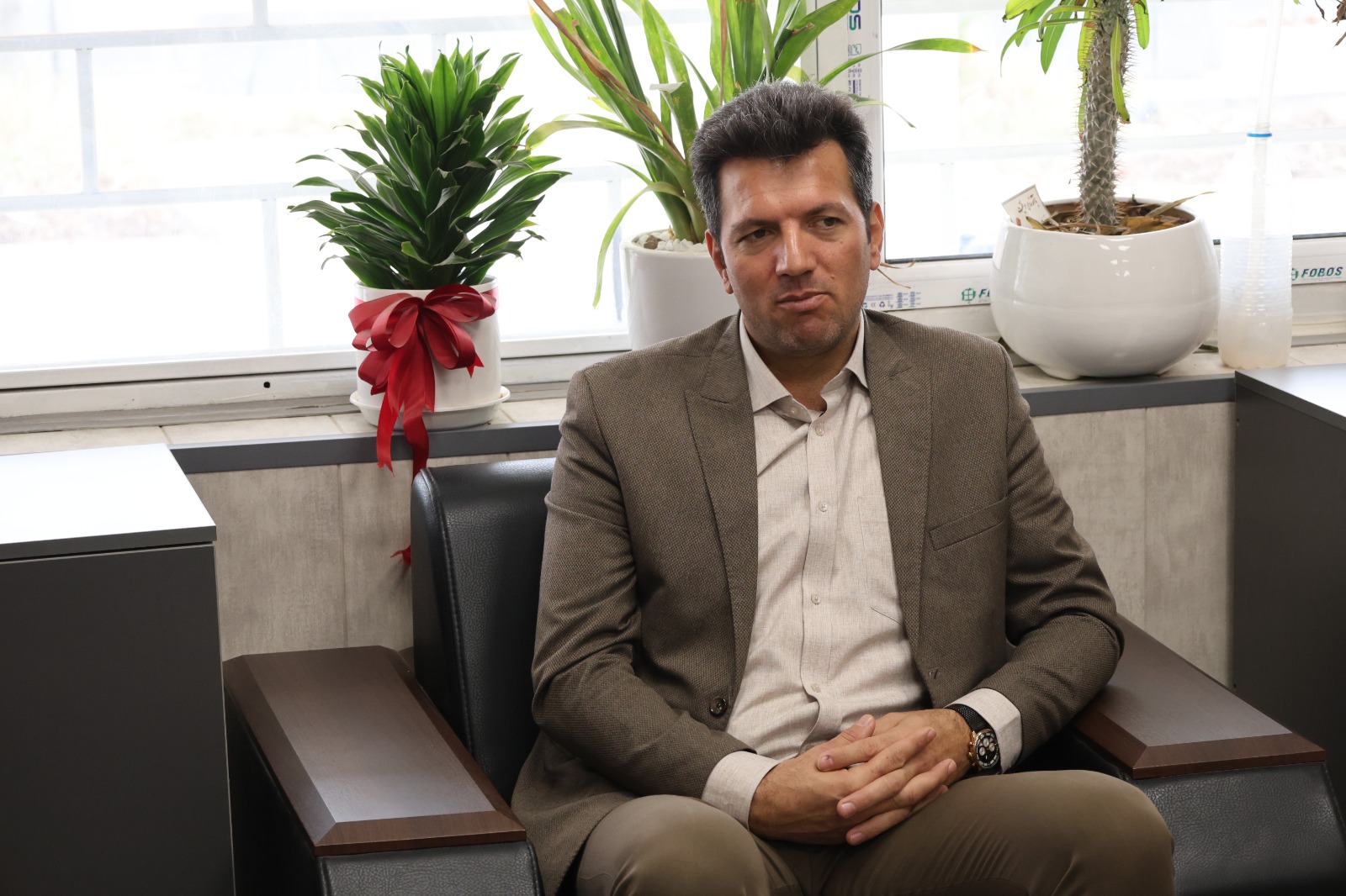 تصویر گالری 4